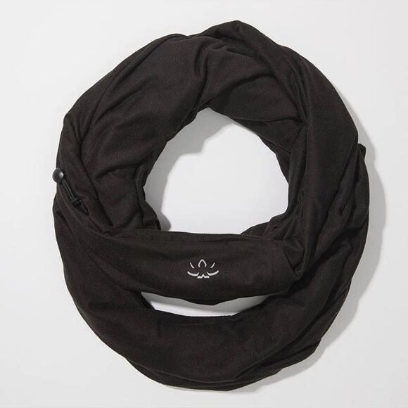 Beyond Yoga Accessories - Beyond Yoga Black Infinity Scarf with Hidden Pocket FabFitFun Travel OS